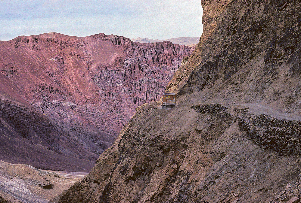 Globe trucker - Afganistan