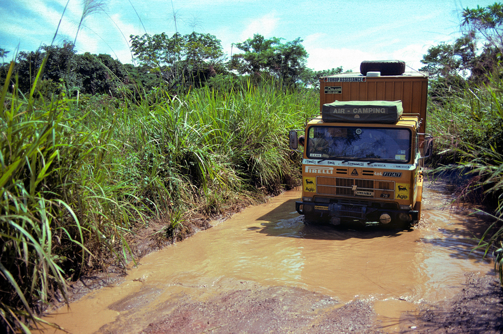 Globe trucker - Africa Repubblica Centro Africa